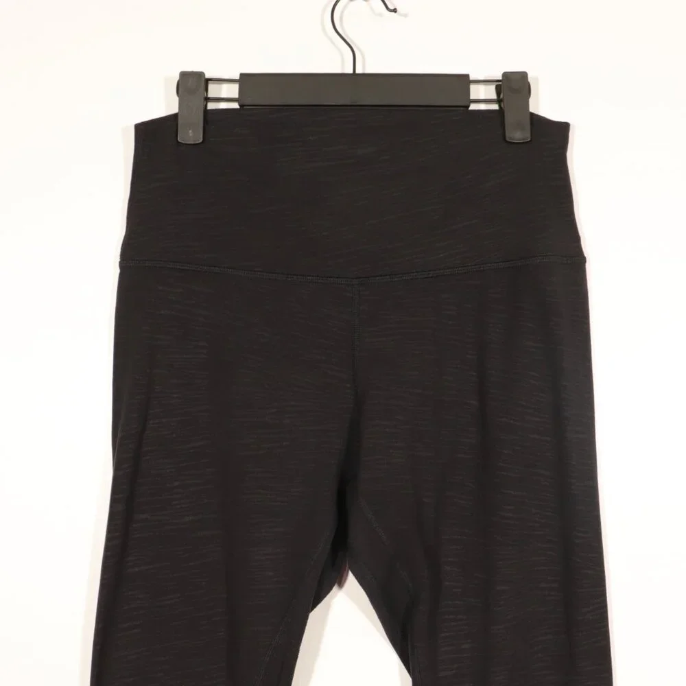 EUC Lululemon Align Pant II 25" Stride Emboss Black Size 10 - Picture 10 of 12